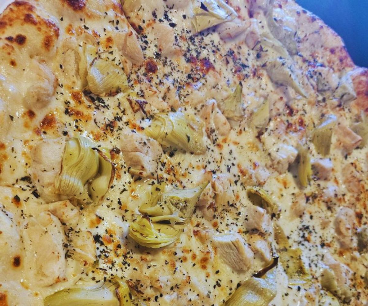 Pizza Me - Pesto Chicken Pizza