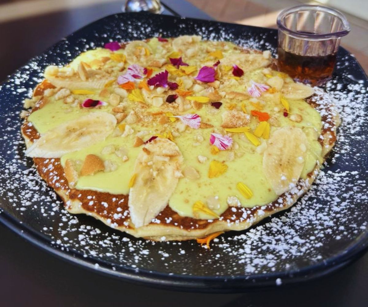 Bluberry Social - Hawaiian Island Pancake