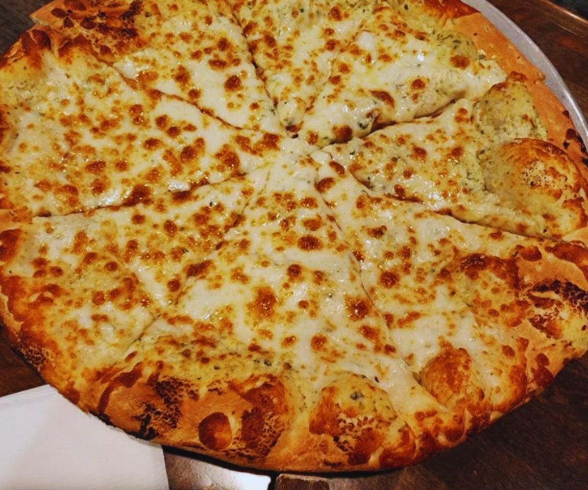 Floridino's Pizza & Pasta - White Pizza