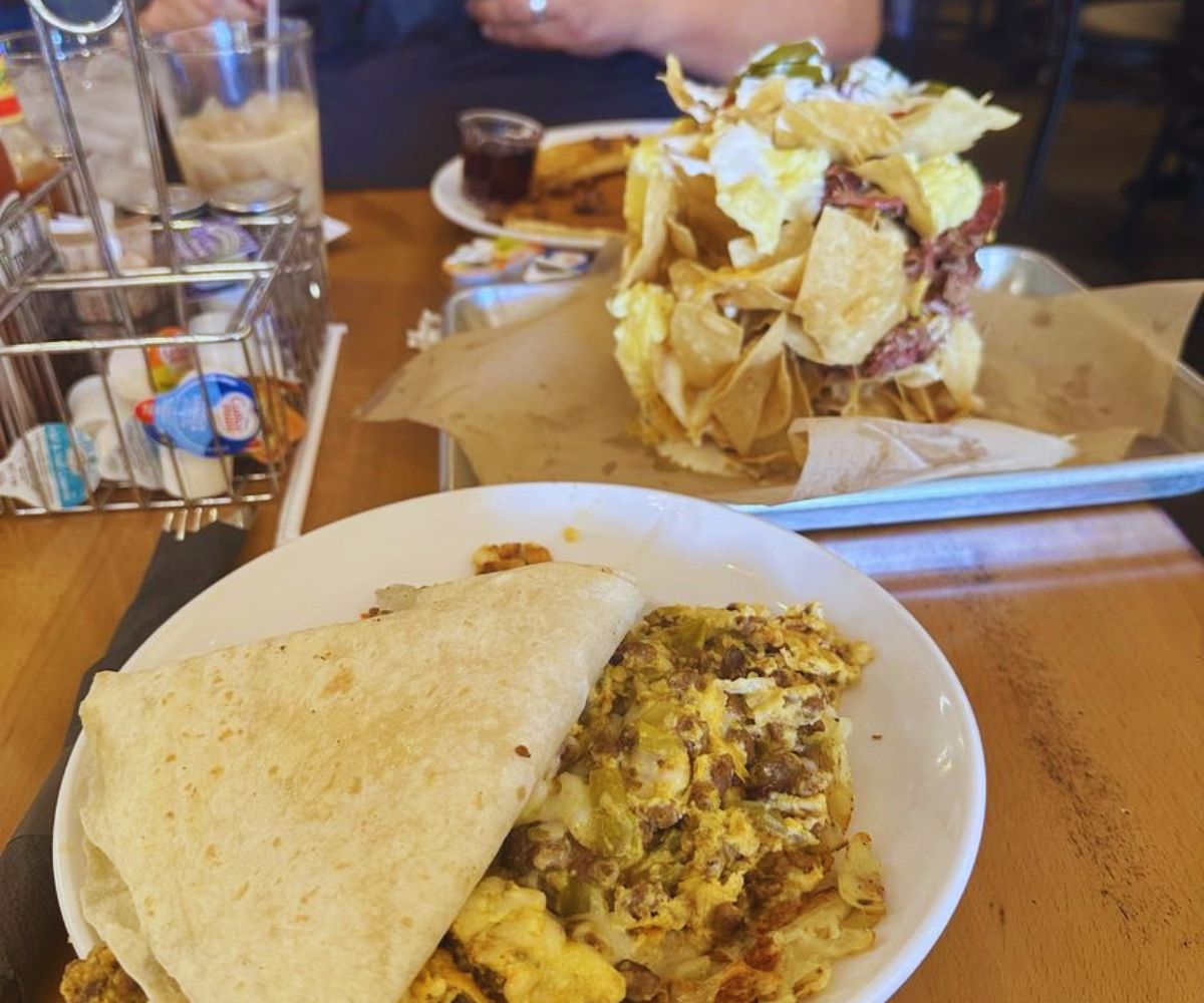 Brunch Snob - Trash Can Nachos & Mexican Cowboy Bowl