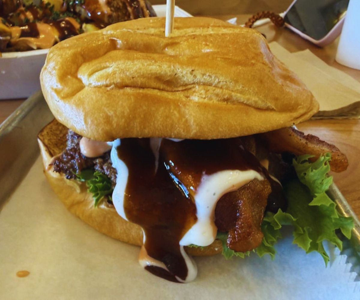 Seven Brothers - Seek’s Deep Blue Burger