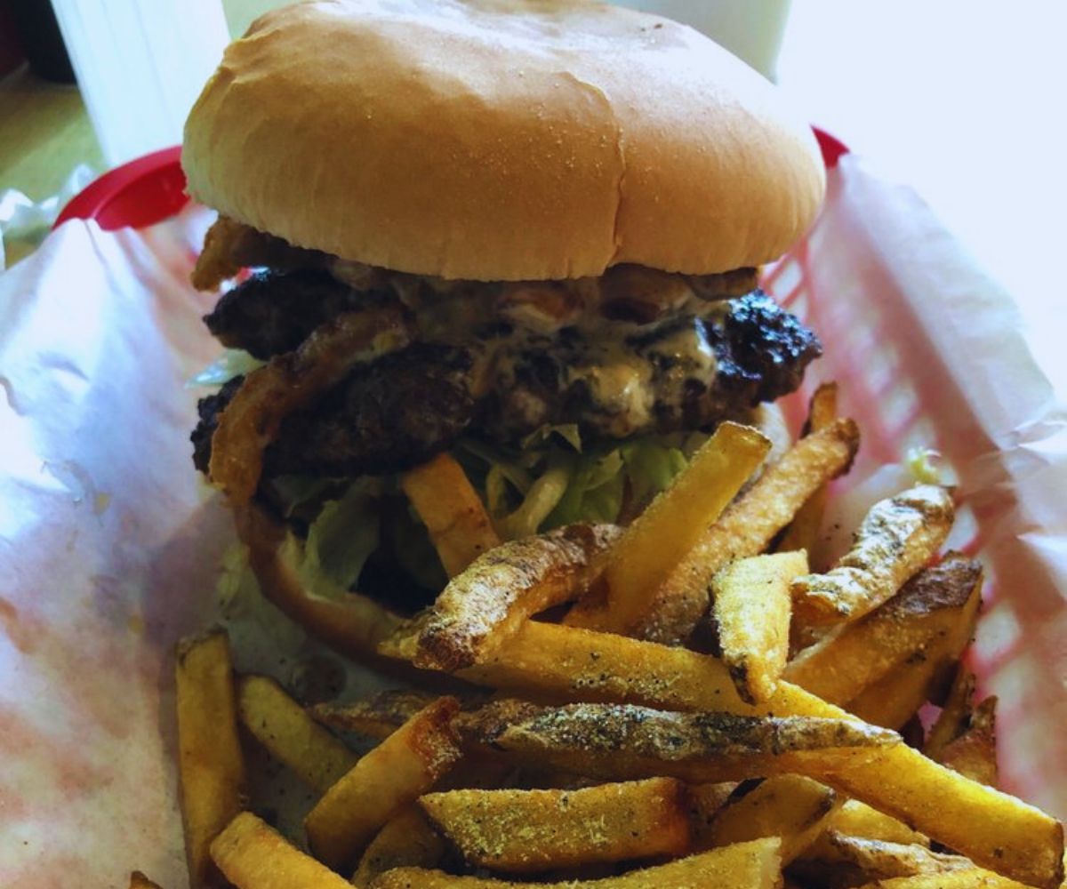 Jimmy's Big Burgers - Crunch Burger & Fries