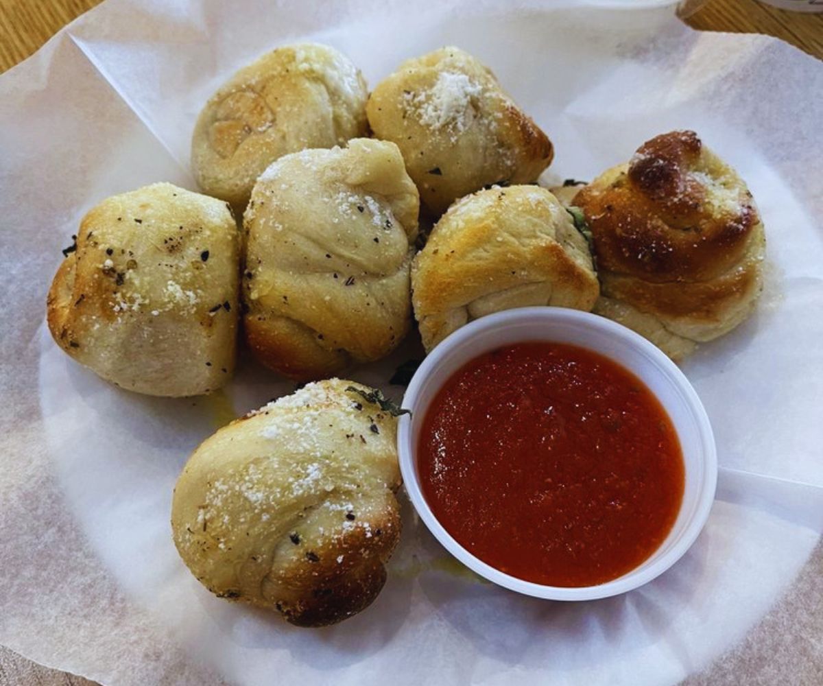 Slices Pizza by Tony - Garlic Knotz with Marinara Sauce