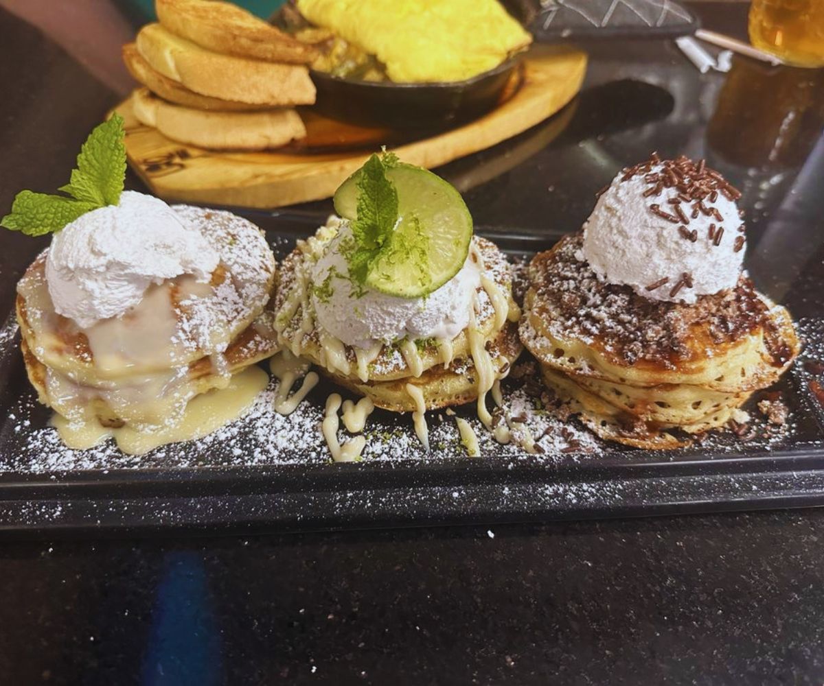 Bros Breakfast & Lunch - Pancake Flights