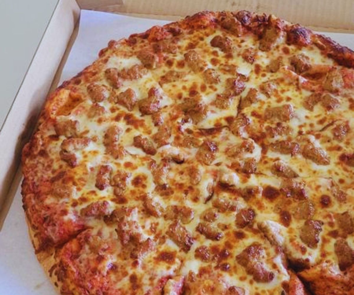 Farm Market - Double Sausage Pizza