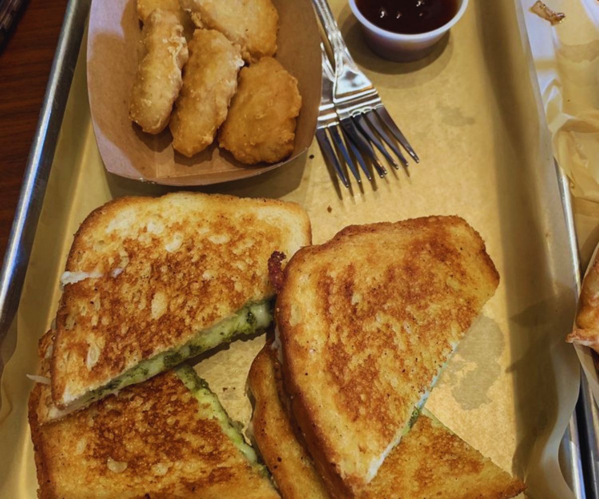 Jack Nolen’s - Pesto Grilled Cheese with Vegetarian Chicken Nuggets