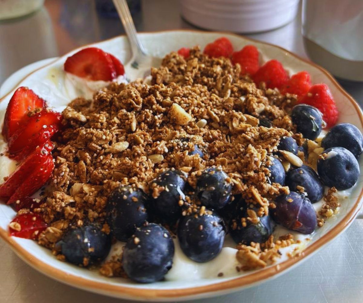 Fred’s - Yogurt Bowl