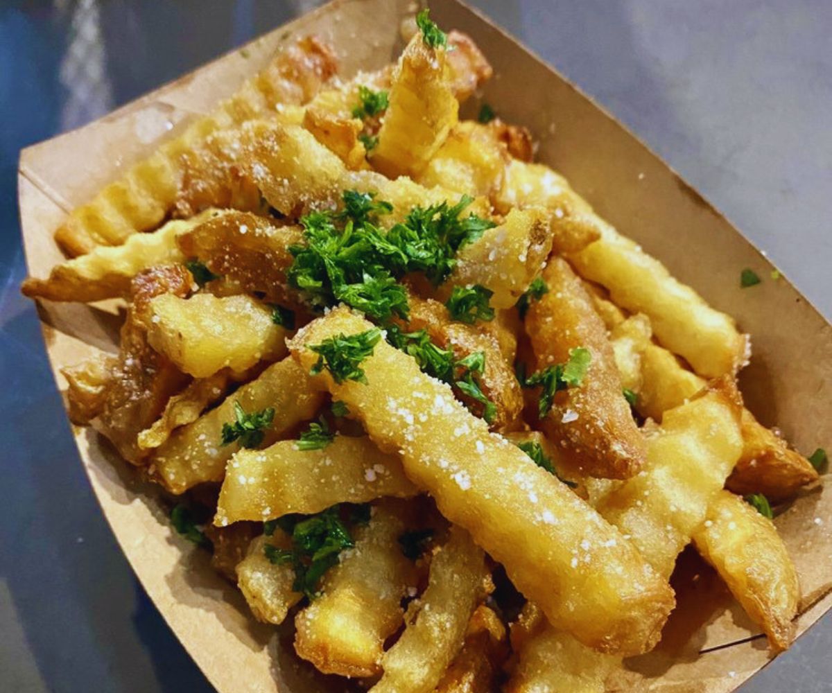 UNiQ Burger - Parmesan Truffle Fries