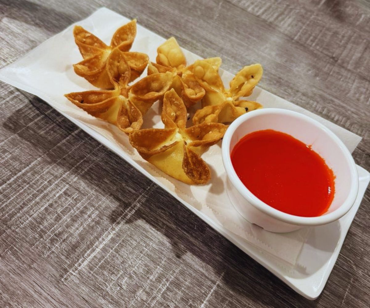 Pho M&N - Cream Cheese Wonton