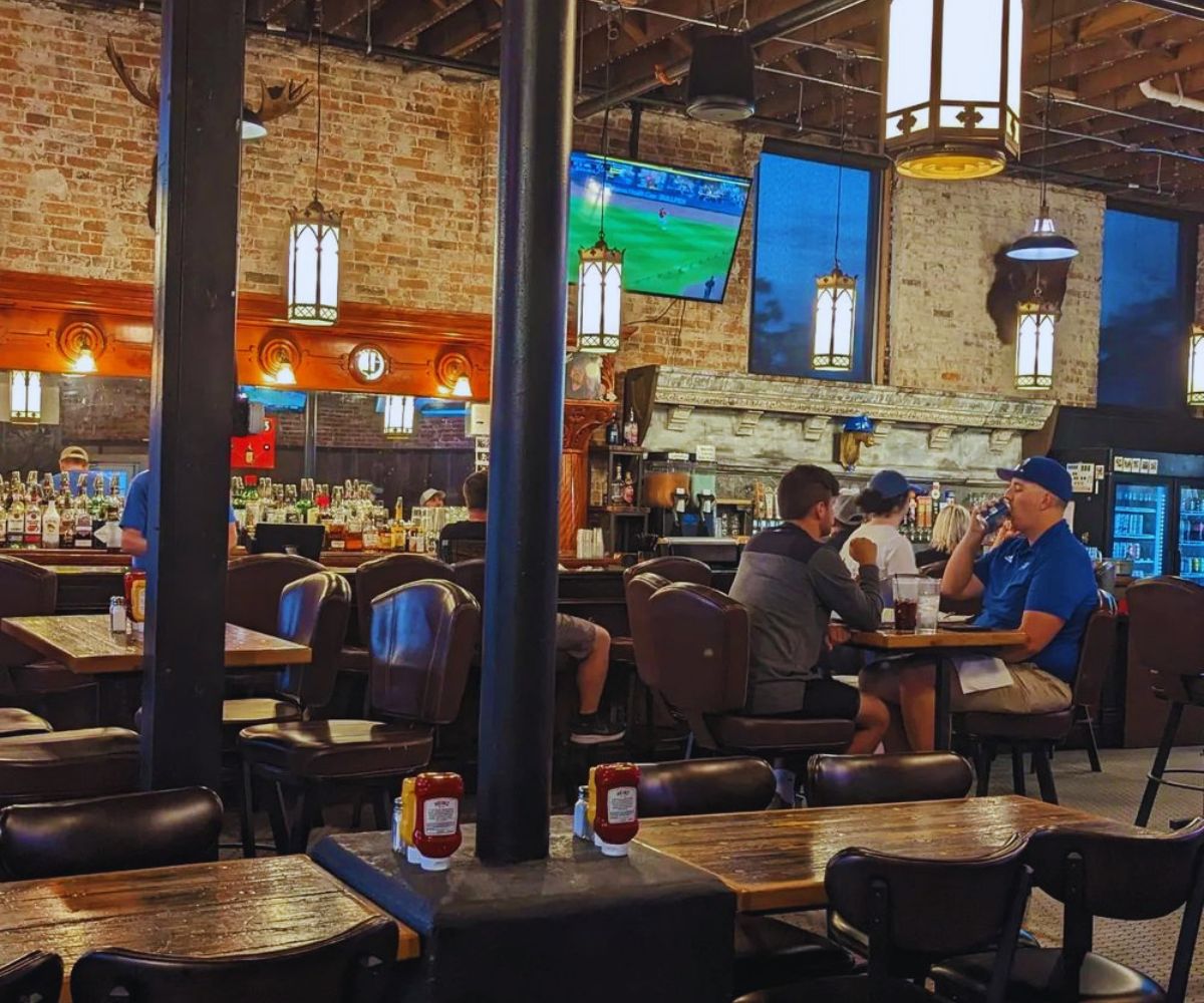 Lucky Horse Burgers and Beer - Dining Area