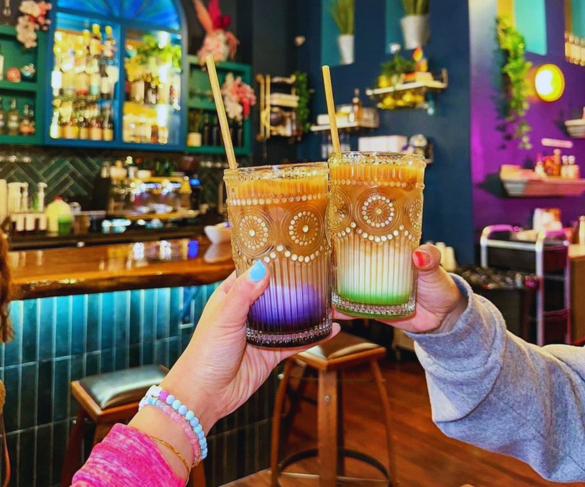 Lola's Eatery - Ube & Pandan Latte