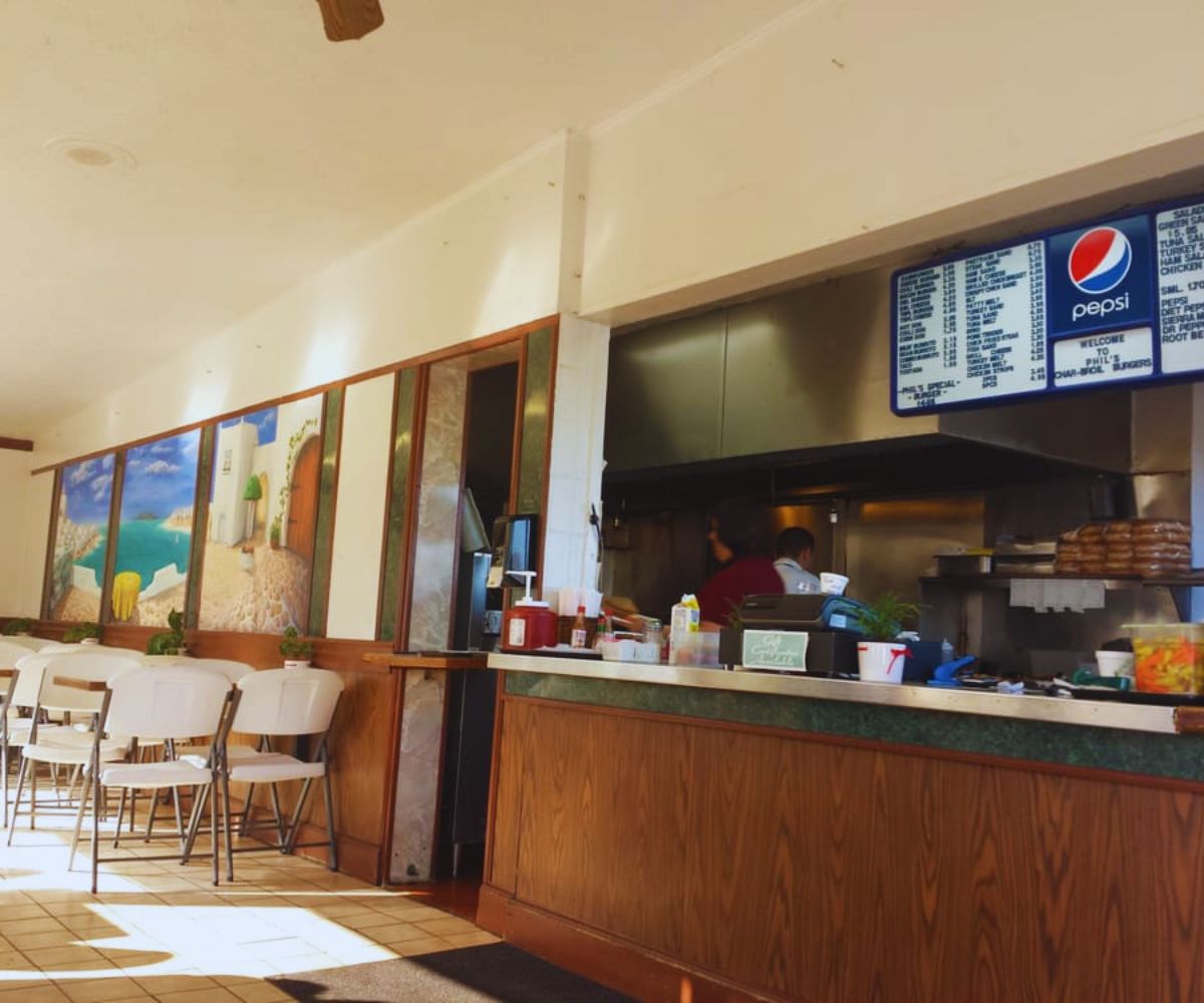 Phil's Charbroiled Burgers - Inside Wall Art & Open Kitchen