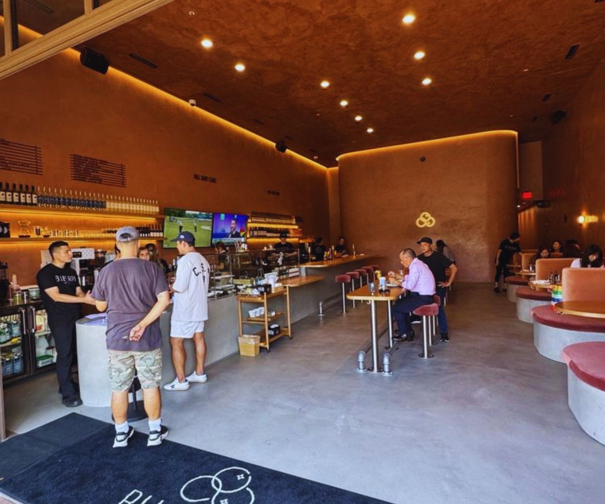 Bluberry Social - Inside Dining Area