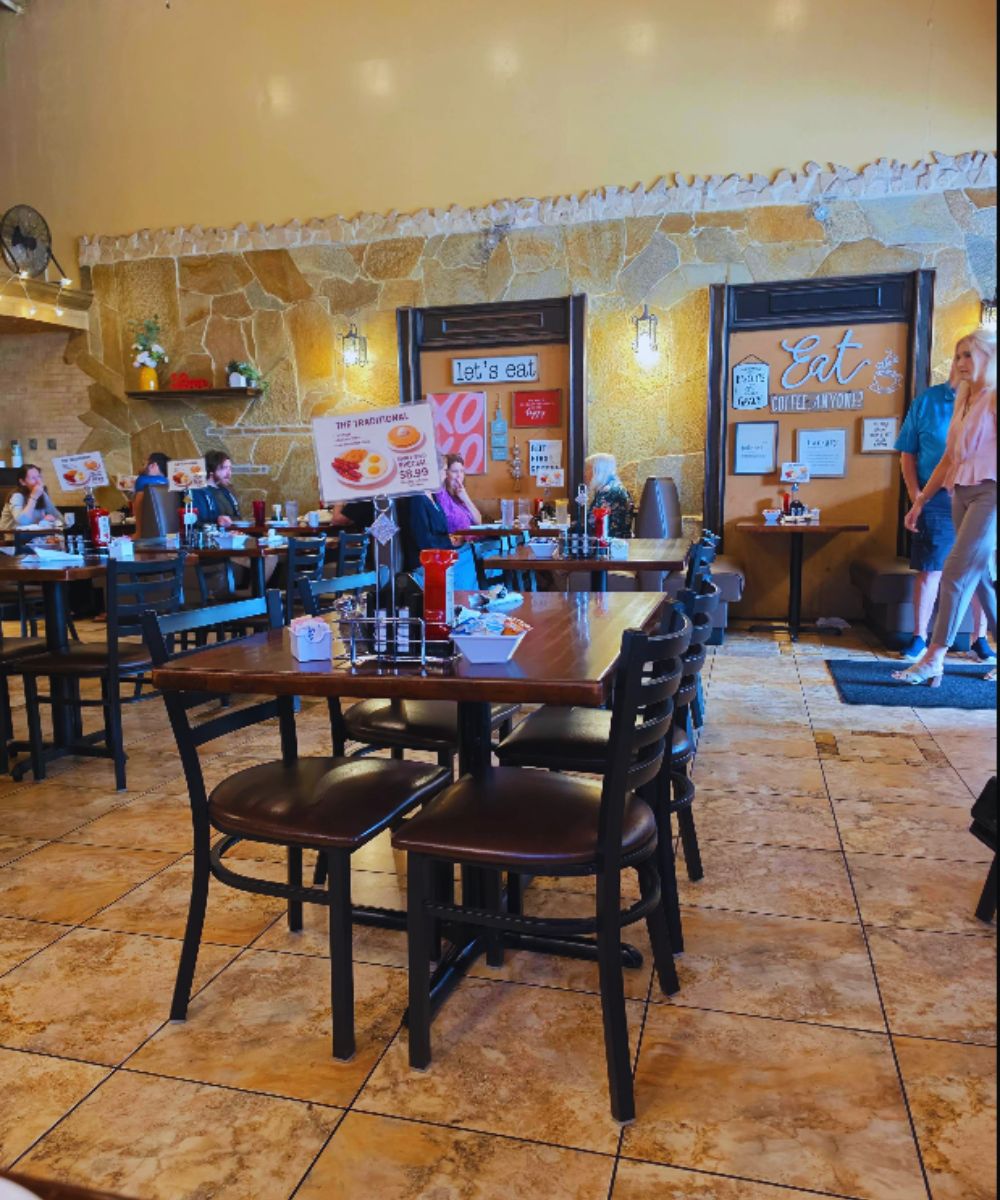 Photos for Eggsellent Cafe