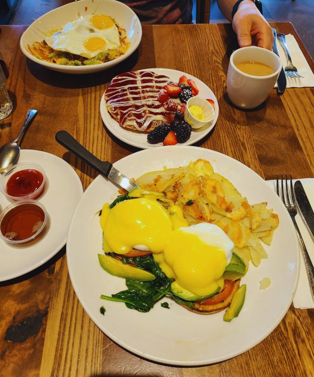 Photos for Butters Pancakes & Cafe - Mayo Blvd
