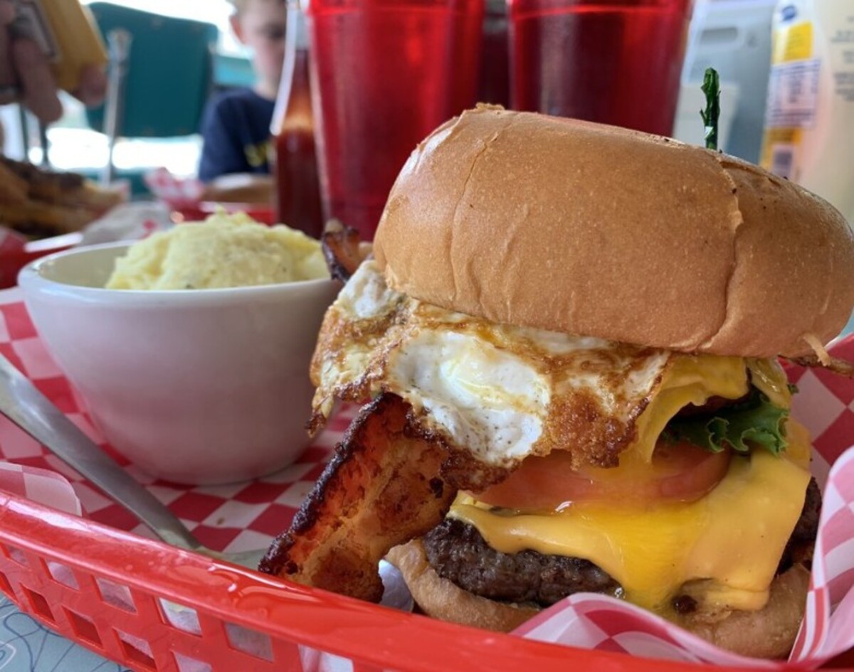 Food in Brent's Drugs, Jackson, MS