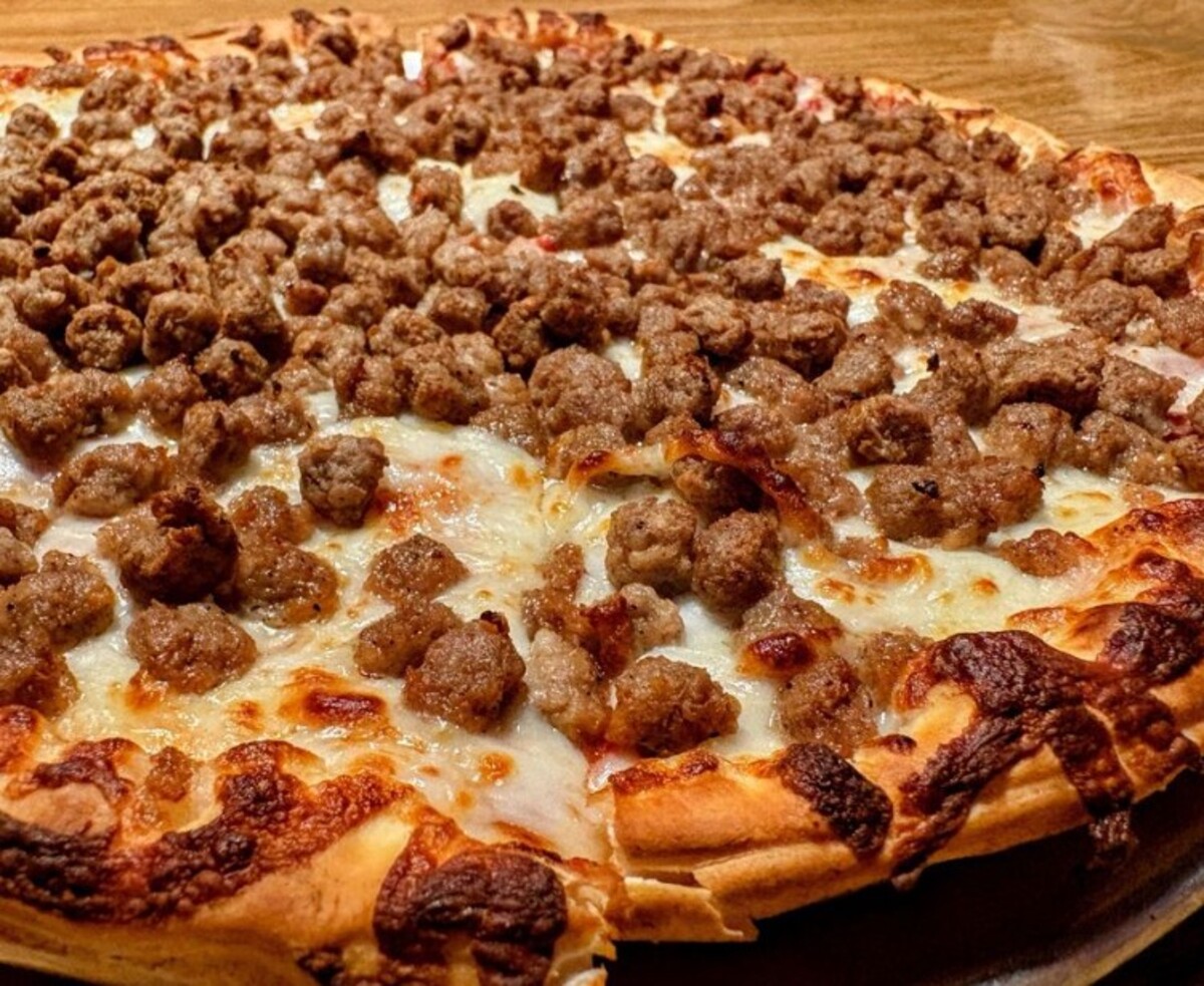 Food in Poppa Rollo's Pizza, Waco, TX