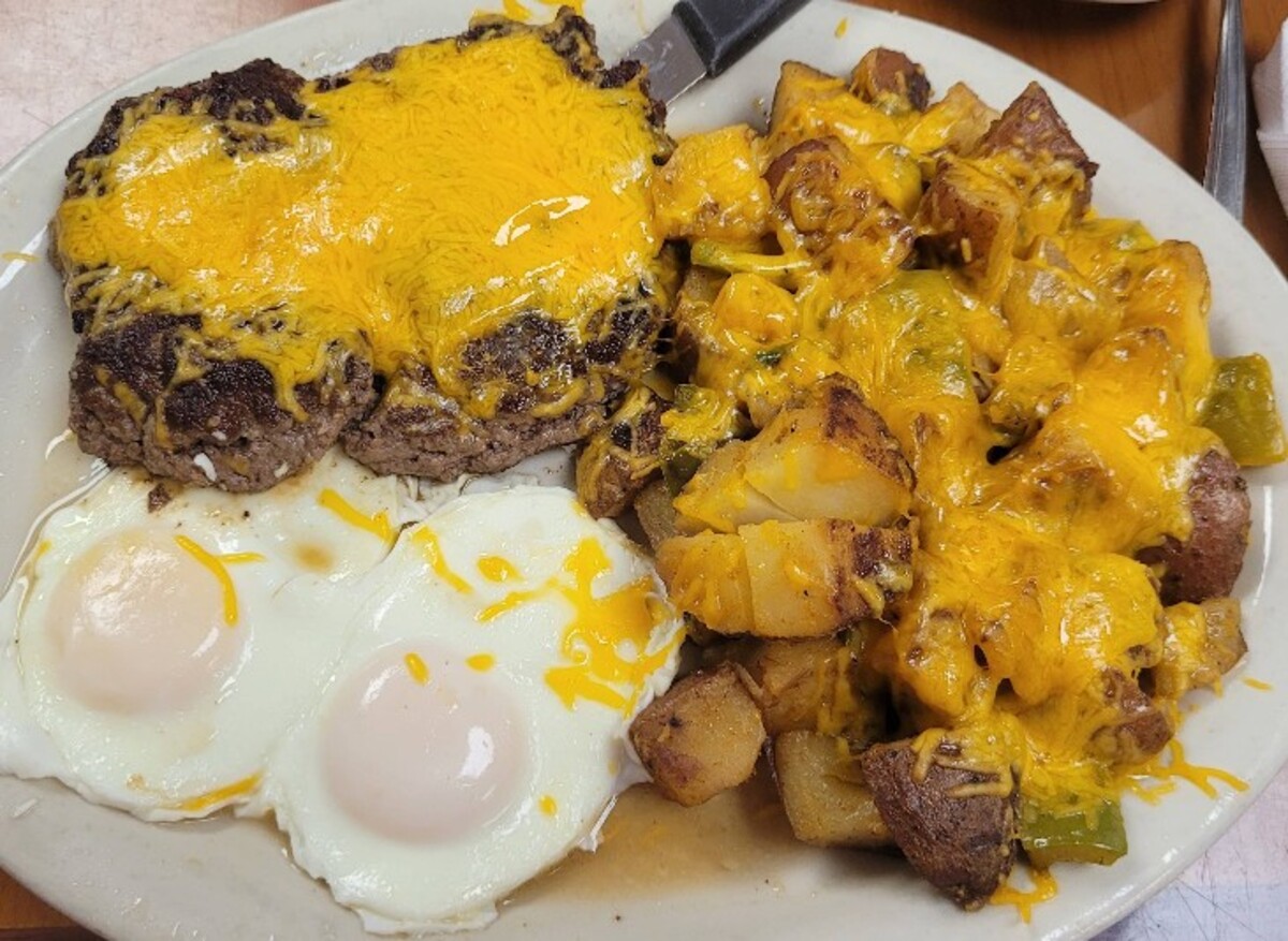 Food in Snappy’s Cafe & Grill, Katy, TX