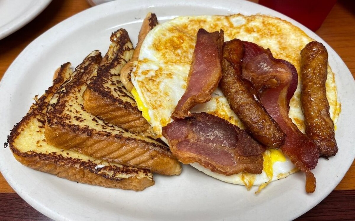 Food in Snappy’s Cafe & Grill, Katy, TX