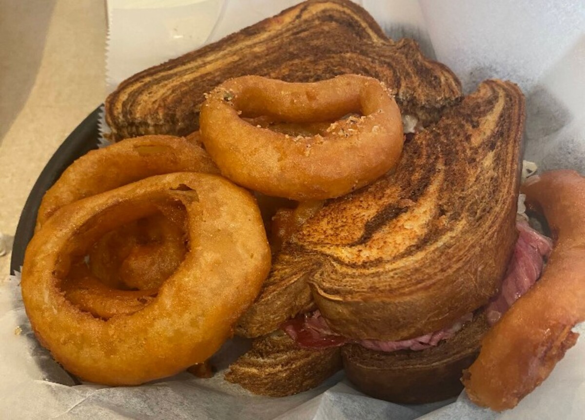 Food in Syd's Bar & Grill, Noblesville, IN