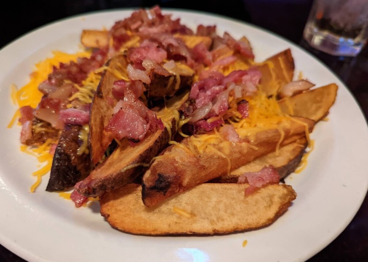 Food in Syd's Bar & Grill, Noblesville, IN