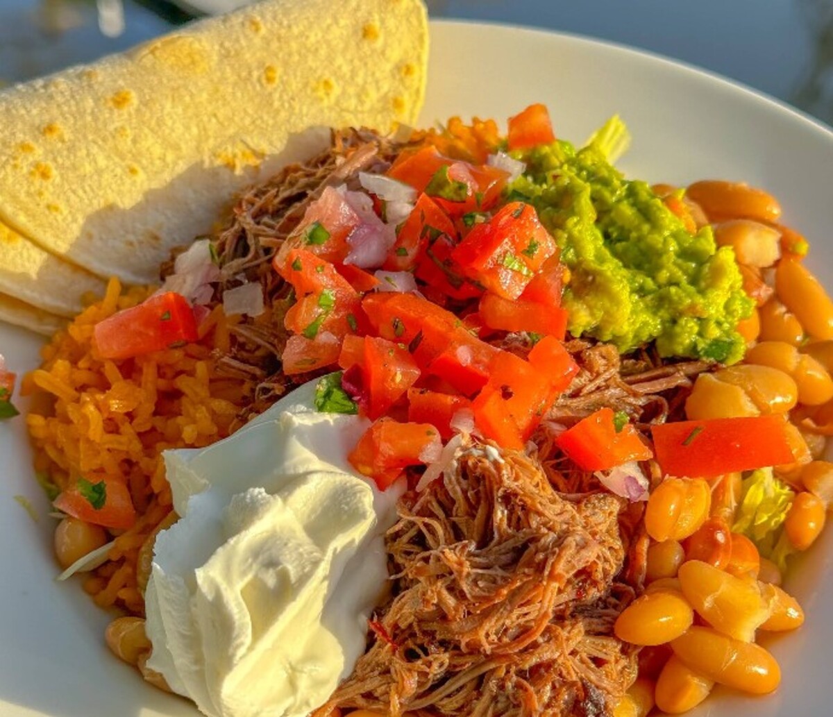 Food in Windmill Cove Bar & Grill, Stockton, CA