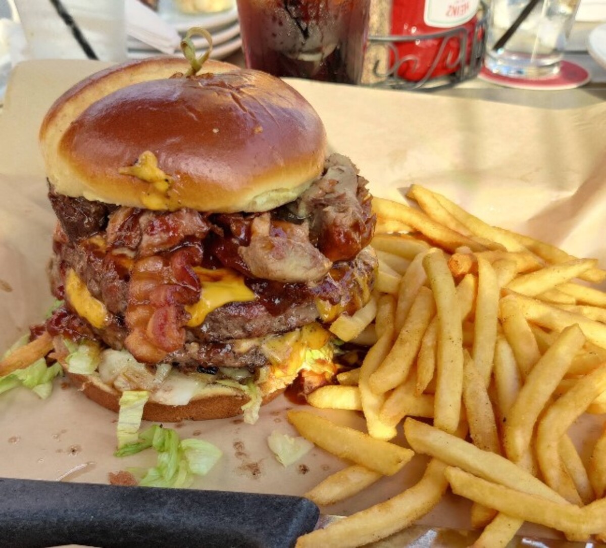 Food in Boston's Restaurant & Sports Bar, Coon Rapids, MN 😎