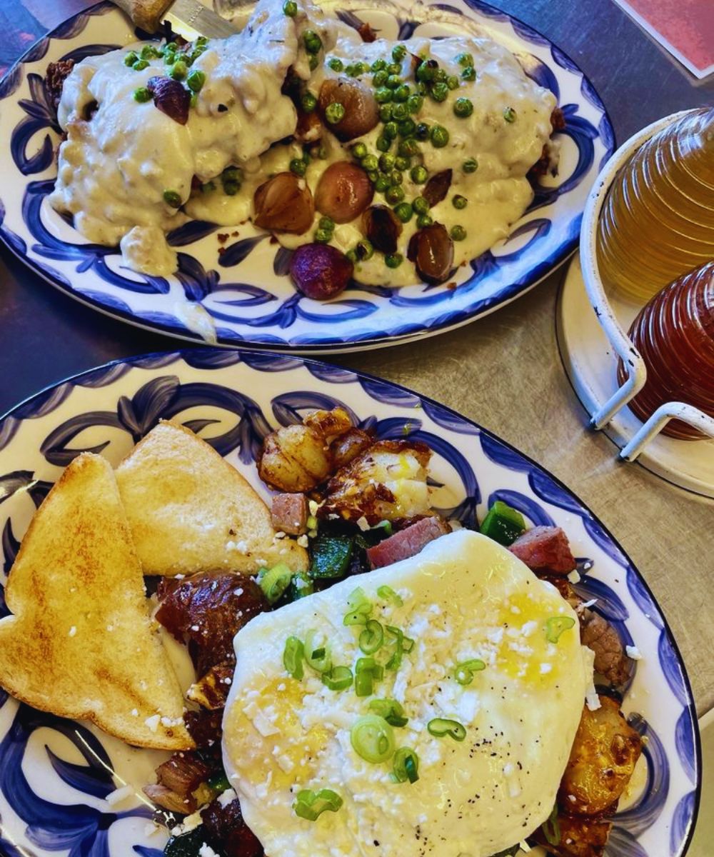 Photos for Dove's Luncheonette