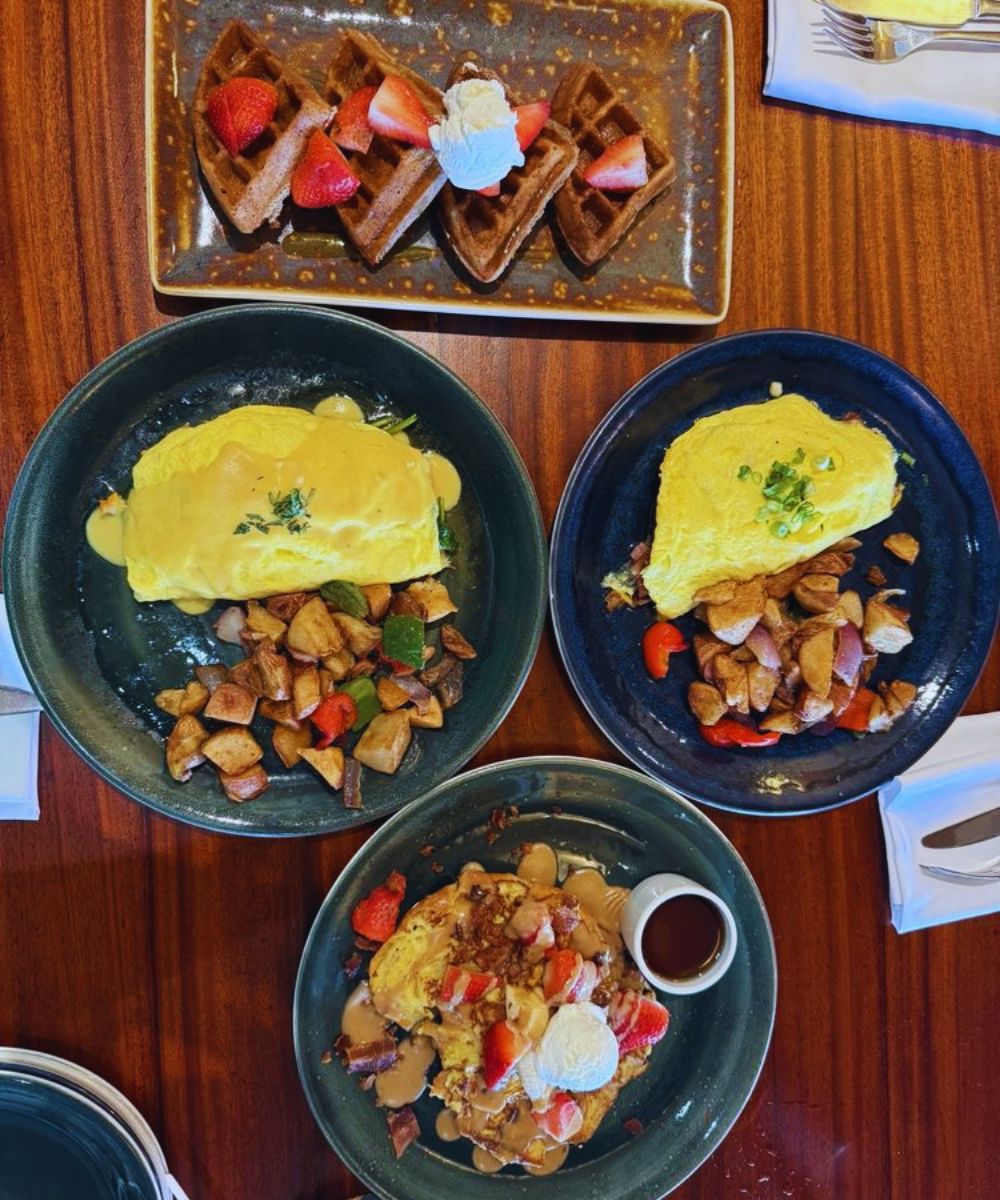 Photos for Hula Grill Waikiki