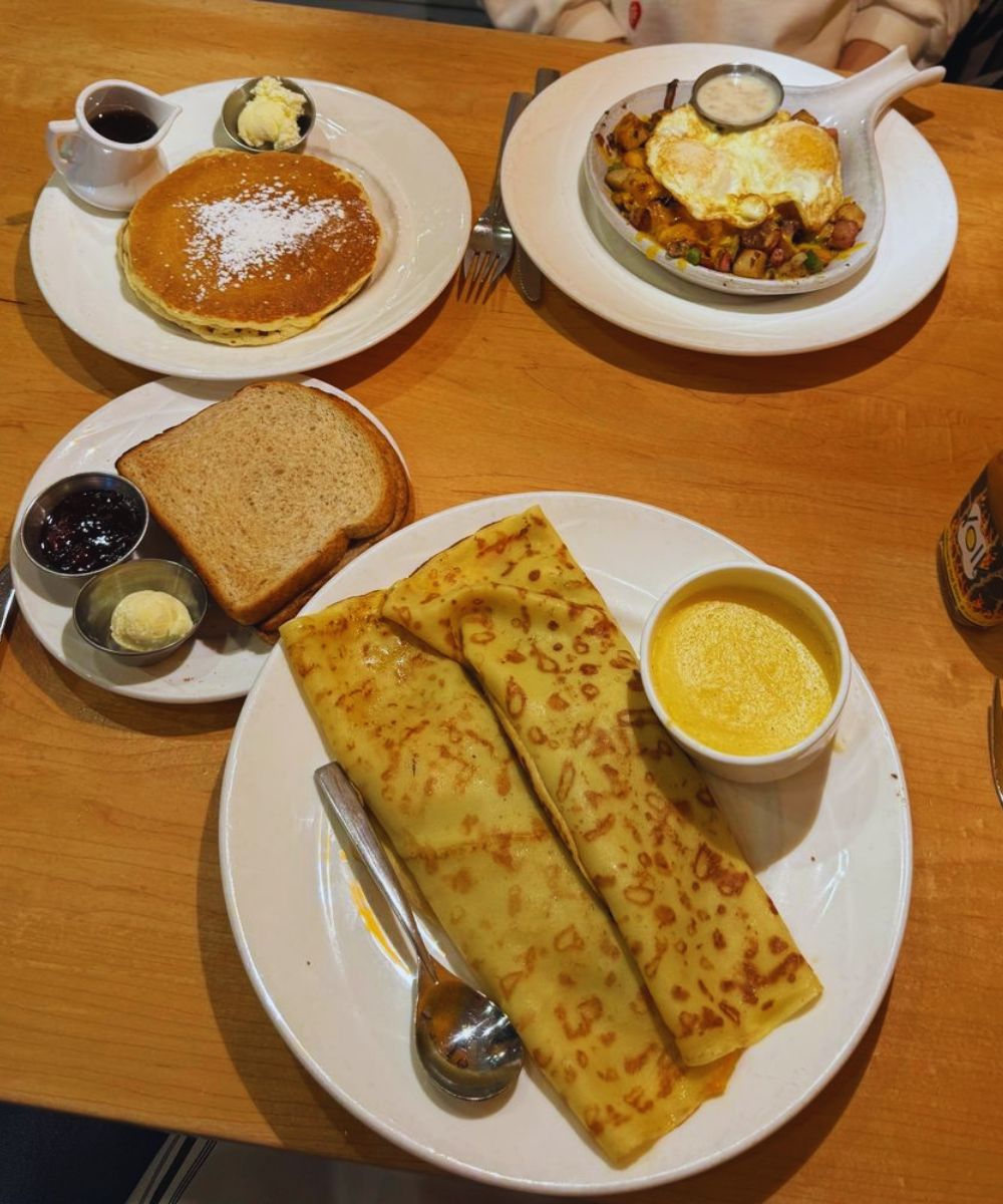 Photos for Yolk - South Loop