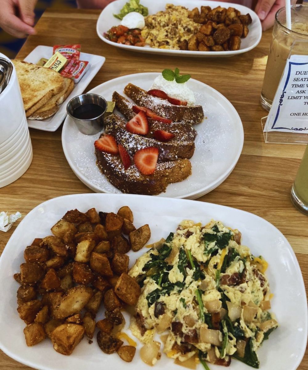 Photos for Beachwood Cafe Hollywood
