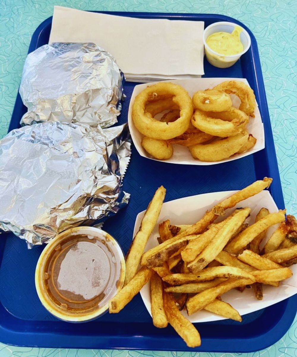 Daly's Flame Broiled Burgers