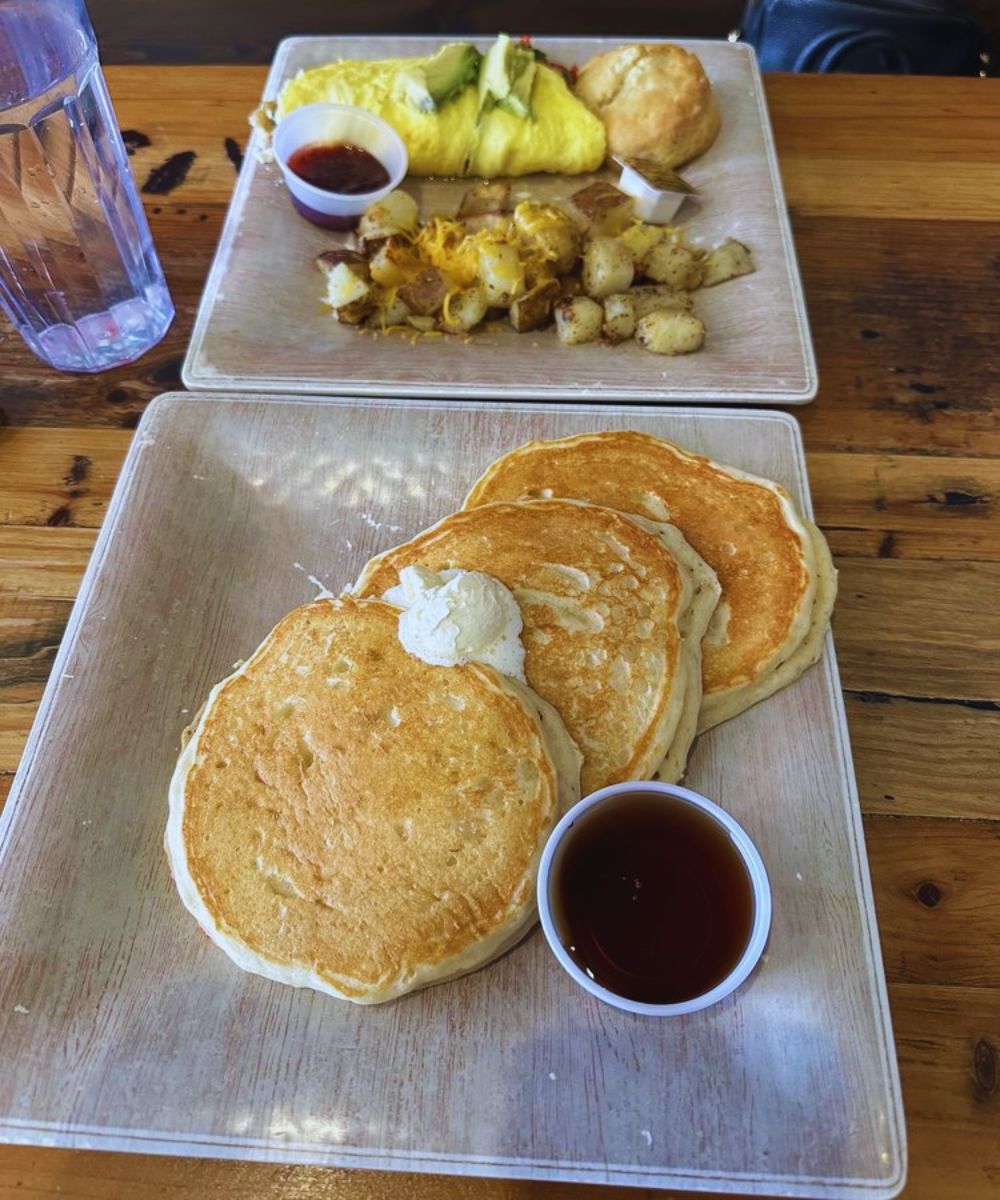 Photos for Crickle's and co