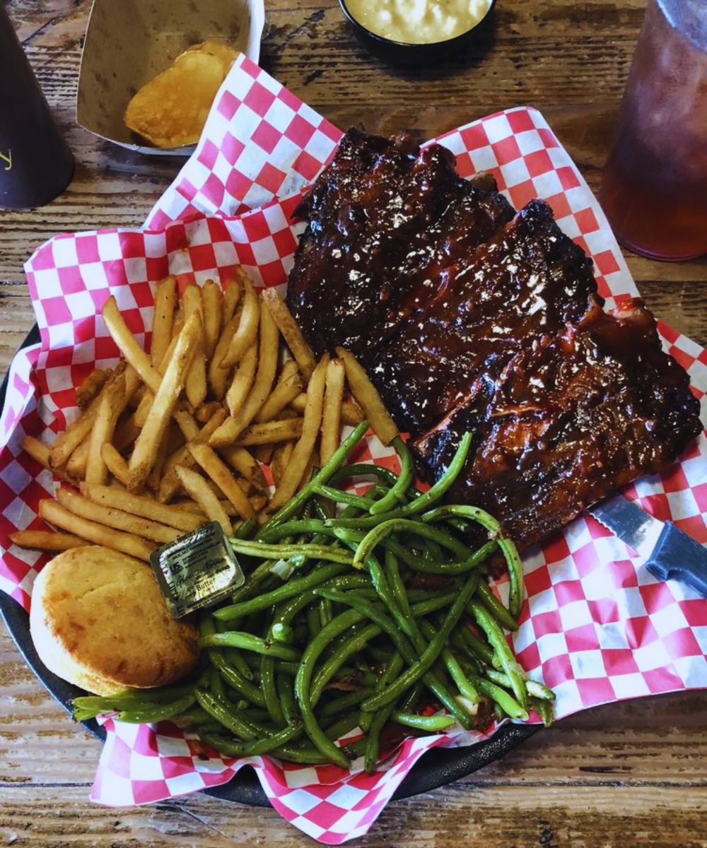 Photos for Smokin' Dave's BBQ