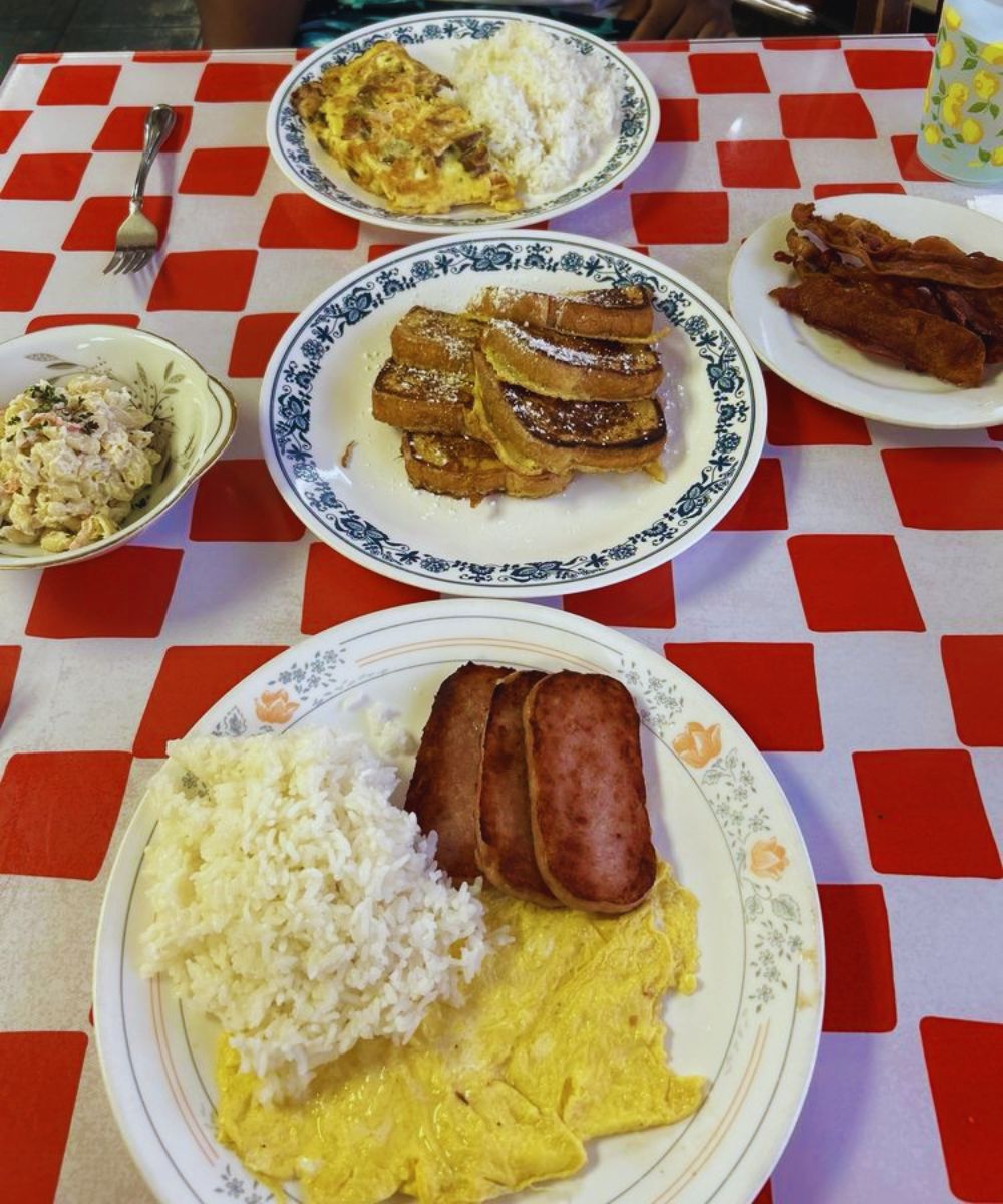 Photos for Harry's Café