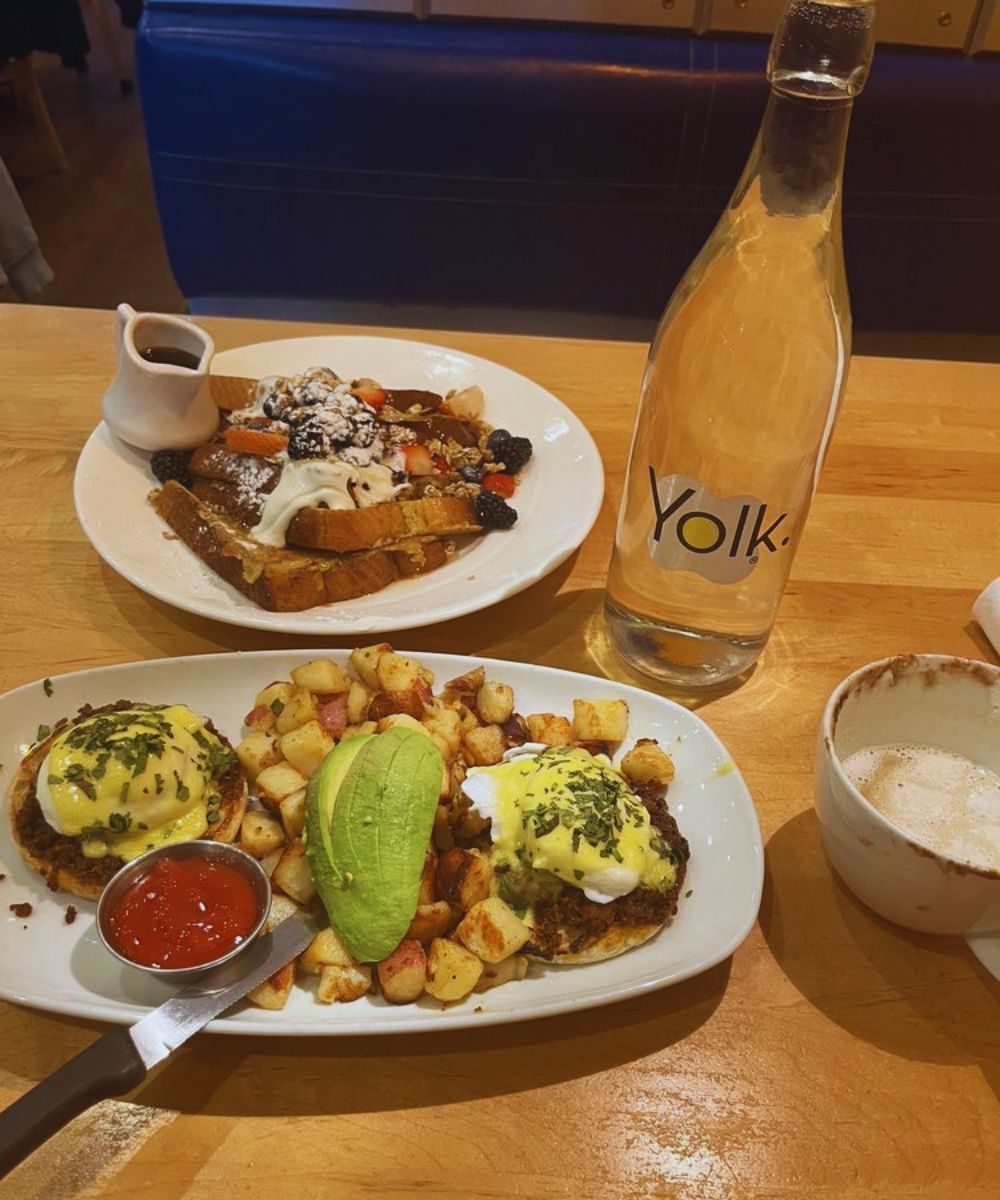 Photos for Yolk - South Loop