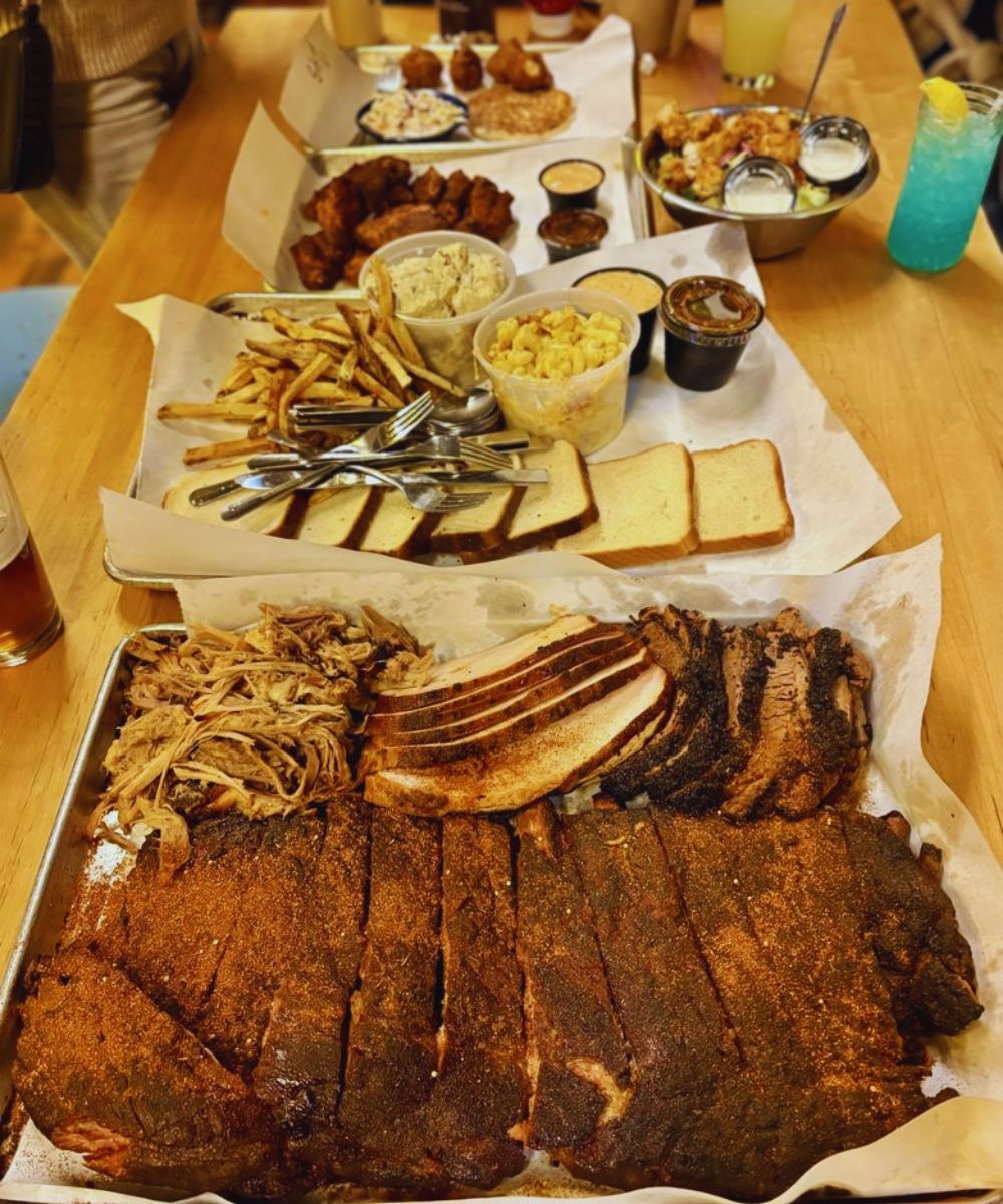 Photos for Martin's Bar-B-Que Joint