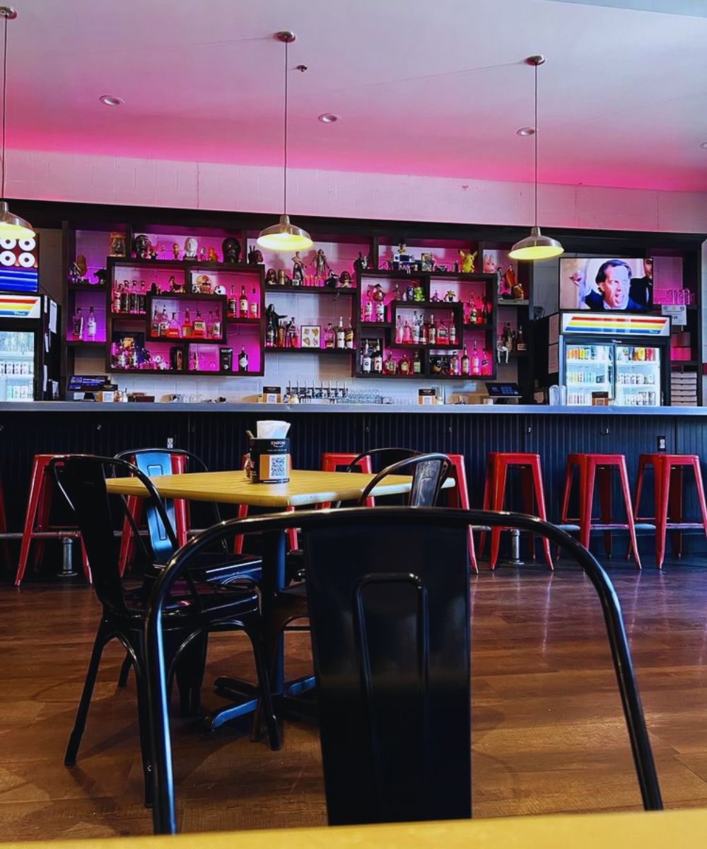 Photos for Empire Slice House - Plaza