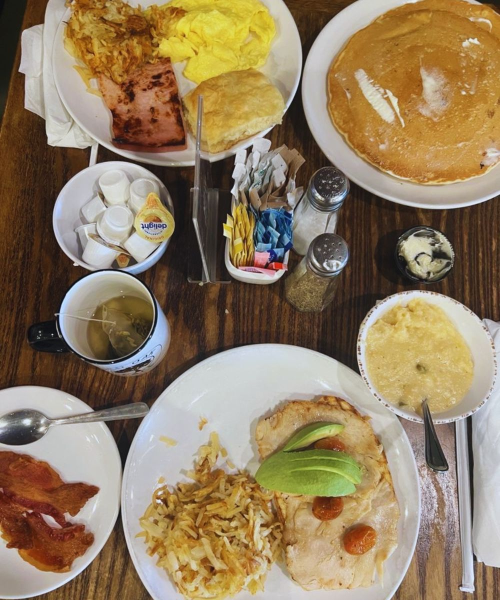 Photos for Red Oak Cafe
