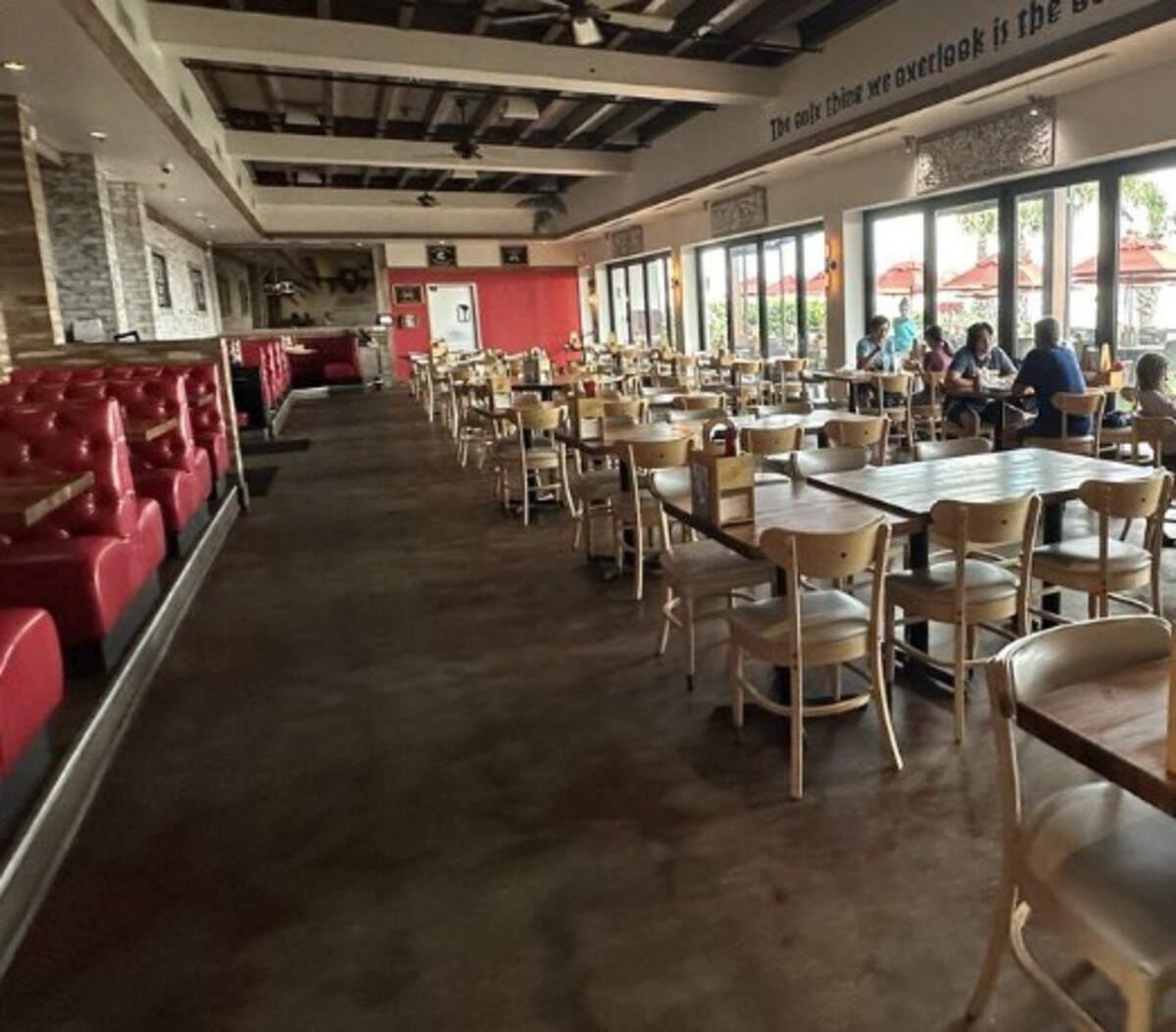 Crabby's Oceanside, Daytona Beach, FL