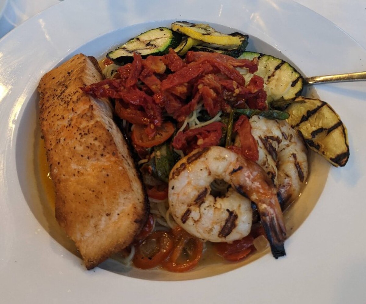 Food in Vaccaro’s Trattoria, Akron, OH