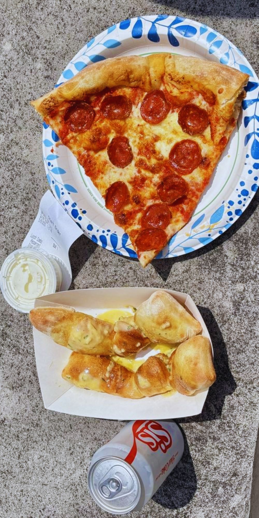 Photos for Brozinni Pizzeria