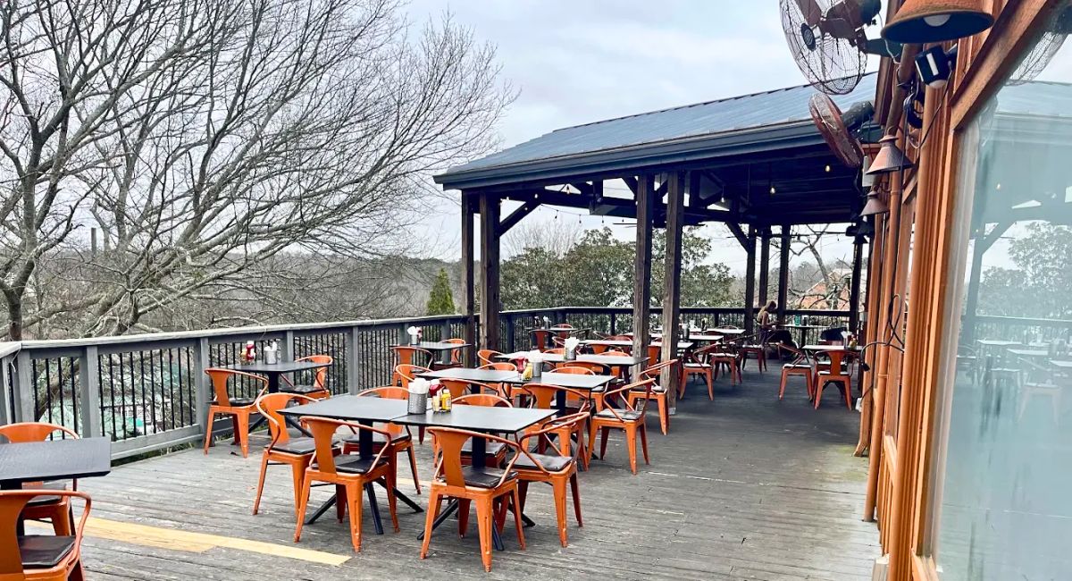 deck at Moxie Burger in Roswell, Georgia