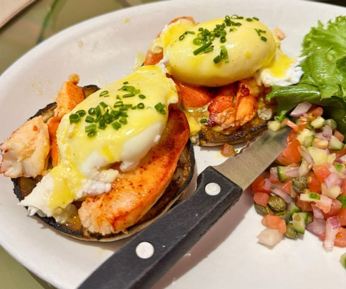 Lobster Benedict at Cafe This Way in Bar Harbor, Maine
