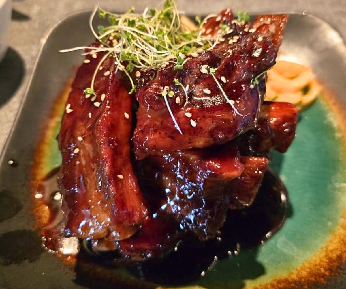 Sticky Korean Ribs at Saté in Newport News, Virginia