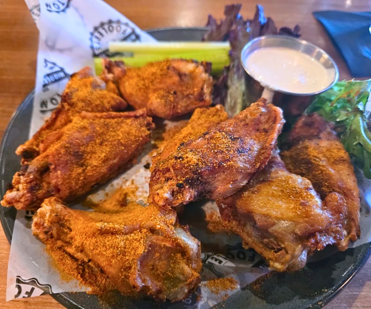 Traditional Wings at Tom Foolery's in Middletown, Delaware