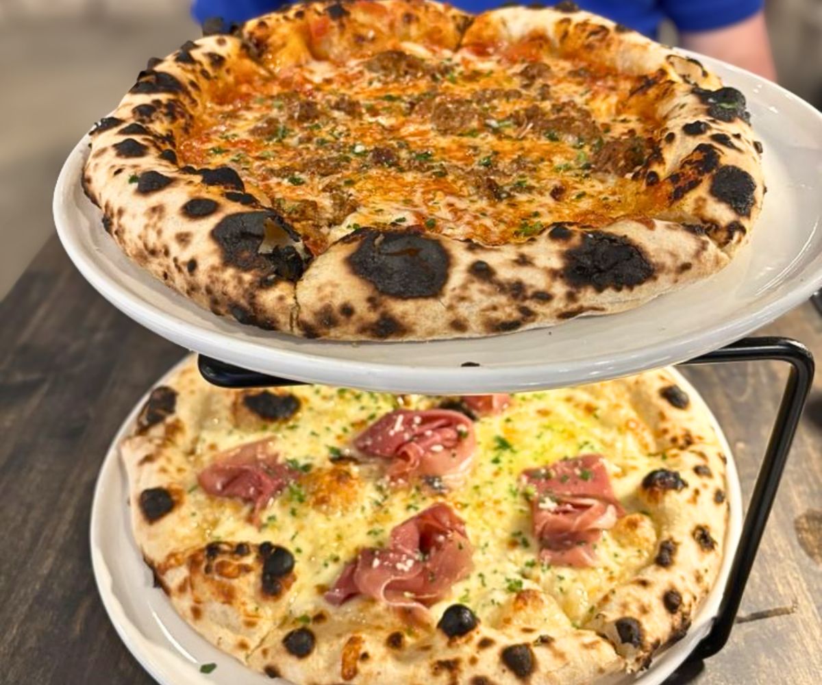 pizzas at No Regrets Pizza in Greenwood, Indiana