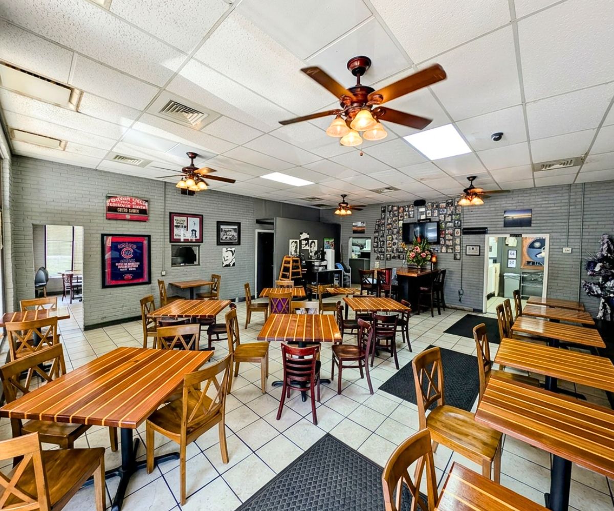 interior of Libby's in Lexington, South Carolina