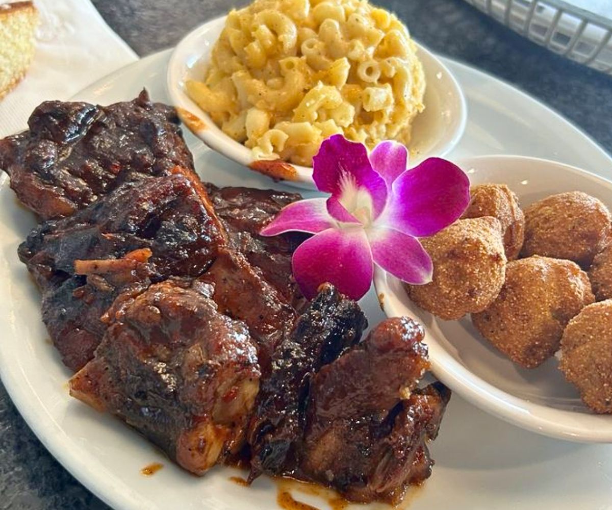 BBQ Rib Tips at Cornbread Restaurant & Bar in Southfield, MI