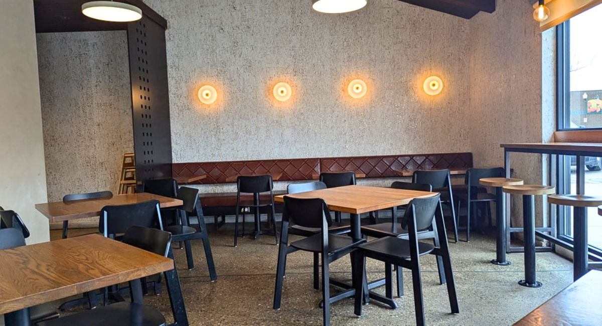 interior of Beppe in Royal Oak, MI